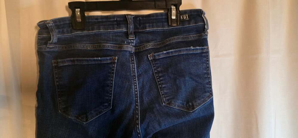 Kut from the Kloth Mia Skinny Jeans with Raw Hem Dark Wash Size 6 - Picture 7 of 10